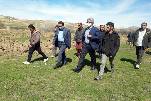 شروع عملیات اجرائی پروژه آبیاری تحت فشار تجمیعی 165 هکتاری روستای گله ده رود شهرستان هشترود