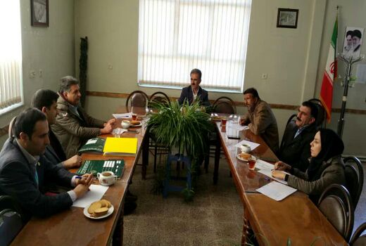 بررسی و رفع موانع جذب تسهیلات گلخانه‌ای در  شهرستان شهرکرد