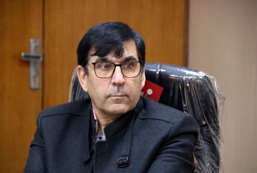 بازدید مشاور وزیر از سامانه‌های نوین آبیاری خوزستان