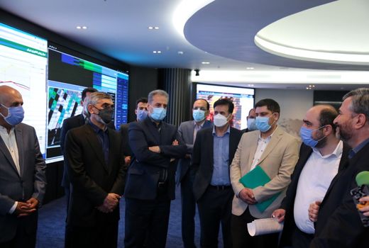 بازدید وزیر جهاد کشاورزی و رئیس ستاد مبارزه با قاچاق کالا از مرکز پایش و مدیریت هوشمند کشاورزی ایران 