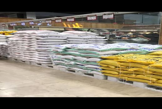 توزیع بیش از ۵۰۰ تن برنج و شکر تنظیم بازار در سطح شهرستان قزوین 