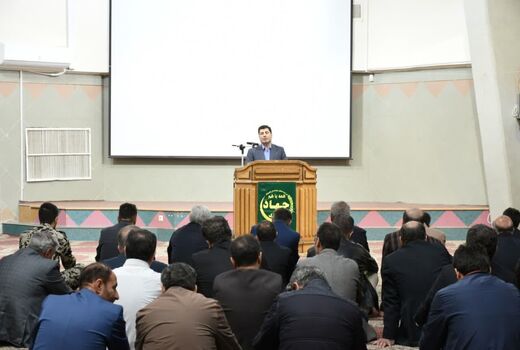 رشد تولید همزمان با مهار تورم موجب رشد اقتصادی خواهد شد