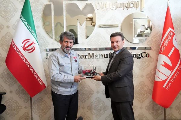 صادرات تراکتور ایرانی به ۲۵ کشور دنیا نشان از  استاندارد بودن آن است