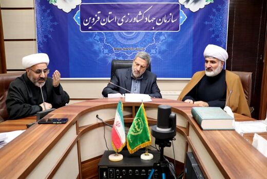 هجمه‌های ضد ارزشی دشمن  را با کارهای فرهنگی خنثی کرد