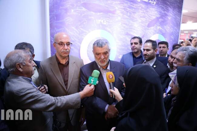 بازدید وزیر جهاد کشاورزی از چهارمین نمایشگاه بین المللی شیلات، آبزیان و غذاهای دریایی