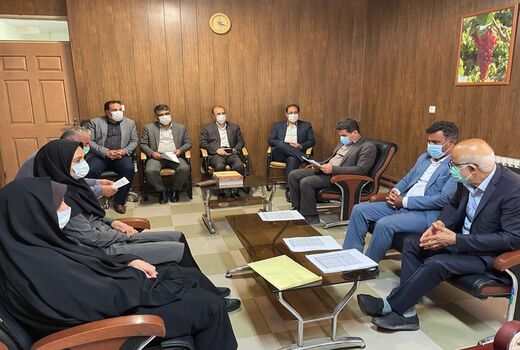 نشست مشترک رییس سازمان جهاد کشاورزی استان قزوین و نماینده مردم تاکستان در مجلس شورای اسلامی 