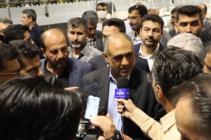 بازدید وزیر جهاد کشاورزی از کارخانه ریسندگی و بافندگی ماهوت شمال