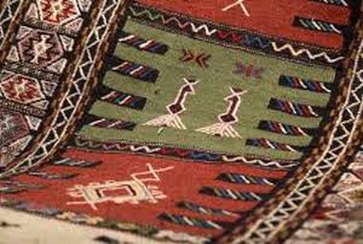 ایجاد پنج شرکت صنایع دستی زنان عشایری در خراسان شمالی