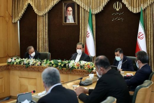 دولت نمی‌تواند نسبت به مسایل و مشکلات دامداران بی تفاوت باشد