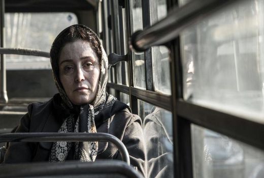 نمایش و نقد «در وجه حامل» در فرهنگسرای ارسباران