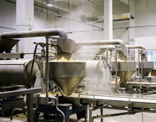 وقتی نرخ دستوری نفس کارخانه‌ها را می‌برد