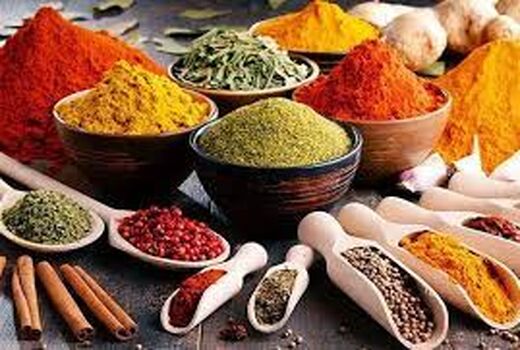 توسعه صنعت گیاهان دارویی اصفهان نیازمند رفع موانع صادراتی است