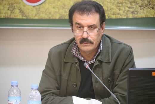 دور کردن دام‌ها از مسیرهای سمپاشی شده برای مبارزه ملخ
