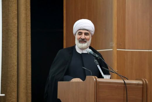 نقش با ارزش  مادری و همسری در قرآن