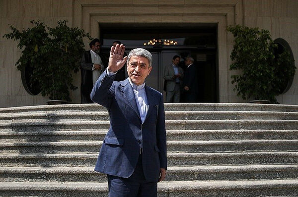 محتوای منتشر شده مذاکراتم بارییس جمهوری با واقعیت فاصله دارد
