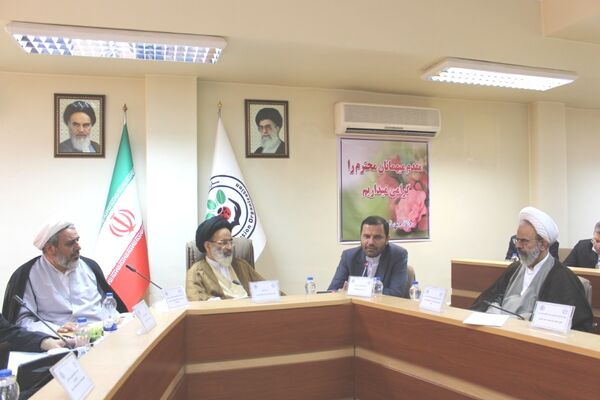 مبارزه با آفت ملخ صحرایی در سطح ۷۵۰ هزار هکتار انجام شد