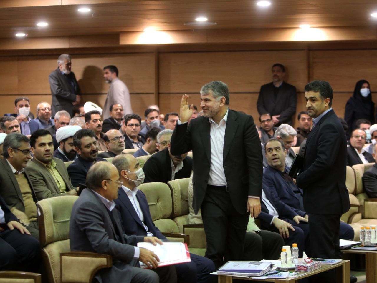 نشست پیگیری اجرای الگوی کشت و کشت قراردادی"با حضور جمعی از مدیران ستادی و استانی در وزارت جهاد کشاورزی