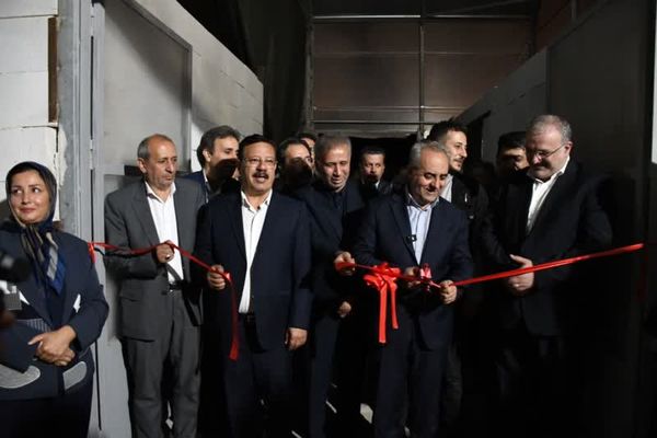 افتتاح گلخانه هیدروپونیک در عجب‌شیر با سرمایه‌گذاری ۱۷۰ میلیارد ریال