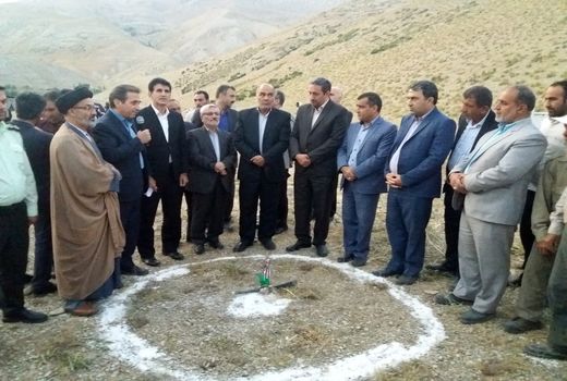 طرح احداث مجتمع دامداری 6500 راسی در فیروزکوه کلنگ زنی شد