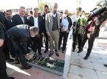 تجدید میثاق وزیر جهاد کشاورزی با شهدای شهرستان جیرفت 