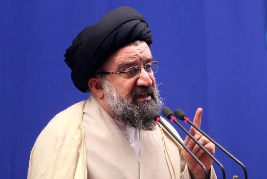 
خاتمی: نظام اسلامی از اقتدار موشکی عقب نمی‌نشیند
