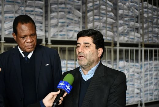 در صورت توافق نهایی، ایران از زیمبابوه ذرت و شکر وارد می کند