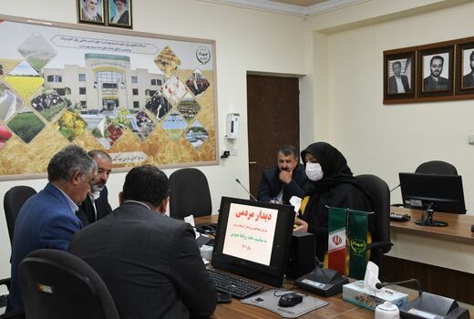 ملاقات مردمی فرصتی مناسب برای بیان مشکلات کشاورزان و پاسخگویی مسئولان ذیربط است