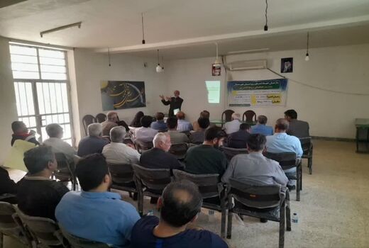 نحوه مدیریت نخلستانها و کنترل شکاف خوردگی خارک خرما در بهبهان برگزار شد