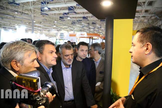 بازدید وزیر جهاد کشاورزی از هجدهمین نمایشگاه بین المللی دام و طیور و صنایع وابسته