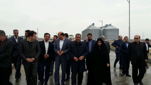  استاندار قزوین از سیلوی ذخیره سازی غلات شهرستان آبیک بازدید کرد