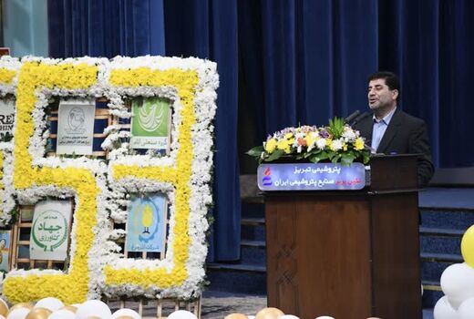 همایش روز جهانی تخم مرغ با هدف فرهنگسازی ترویج مصرف تخم مرغ برای زندگی بهتر در تبریز برگزار شد
