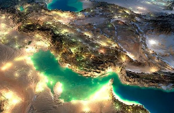 استفاده از نام کامل ‌"خلیج فارس" در جلسات و مکاتبات الزام قانونی بین‌المللی است 