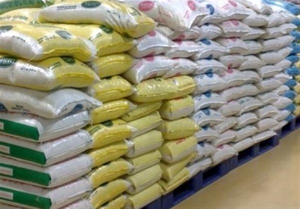 توزیع ۳۳۰ تن انواع کالاهای اساسی در سطح شهرستان میاندوآب