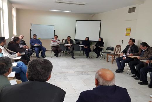 مشکلات زنبورداران شهرستان شمیرانات بررسی شد