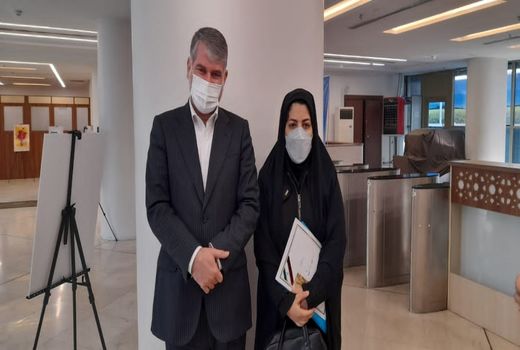 تجلیل از برگزیده برتر تسهیلگر زن روستایی عجب شیری با حضور وزیر جهاد کشاورزی