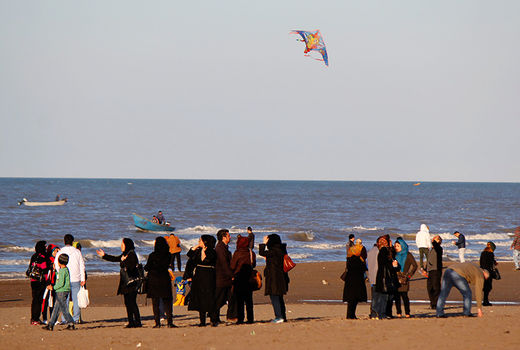 مناطق آزاد تجاری درباره حجاب تصمیم می‌گیرند