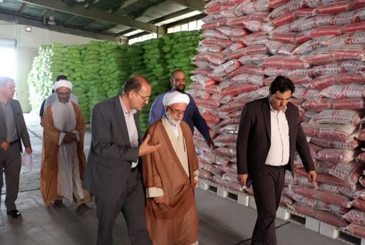 بازدید نماینده مردم بروجن درمجلس شورای اسلامی از اداره کل غله استان