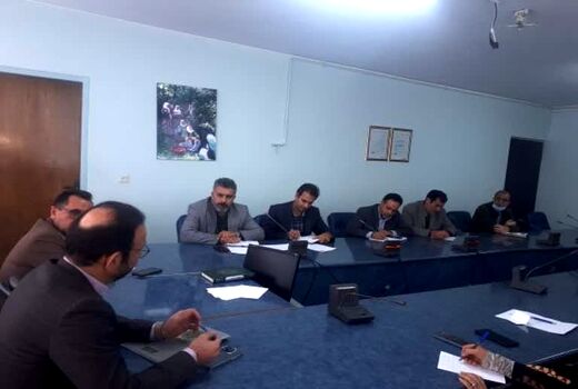 برگزاری نشست توجیهی بیمه محصولات پاییزه در شهرستان قزوین