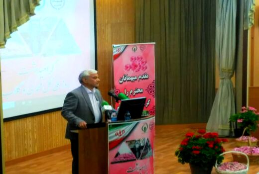 ظرفیت درآمد ۲۶ میلیارد دلاری صنع گل محمدی ایران