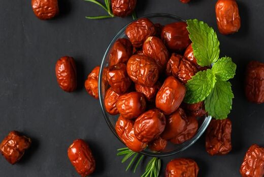 کاشت عناب در اراضی کم‌بازده، گامی مؤثر در مدیریت مصرف آب و افزایش درآمد باغداران