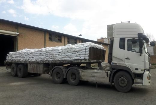 تأمین و توزیع 996 تن انواع کودهای شیمیایی طی تیرماه در استان البرز