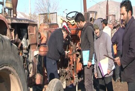 ۳۰ دستگاه ماشین‌آلات کشاورزی در شیروان پلاک‌گذاری می‌شود